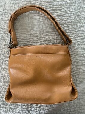 Matt & Nat Caramel Vegan Leather Hobo Shoulder Bag